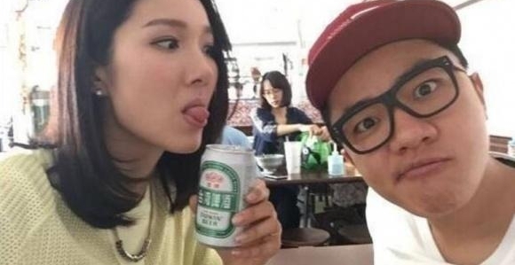 �̲����崿����ǿ��һ���ޣ����γ���Ů��������ȴ����̫װ��