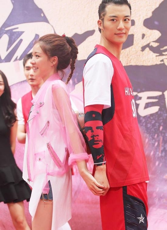 �����������ഺż��硶��Ѫ������ ˧��ӣľ����