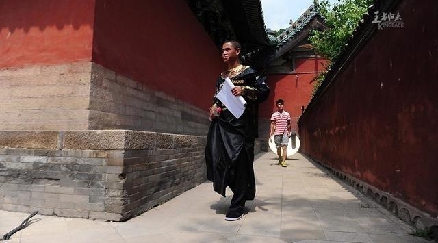 �Ĵ�������ò���ơ��°����� ���ȫ������10��