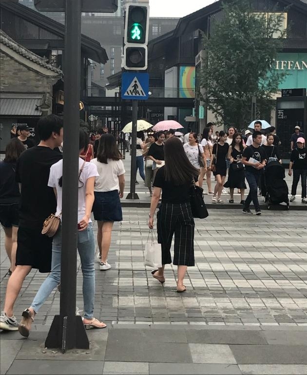 Խ��Խ�ߵ�����˼�϶��ö��ٱ�ż�� ��ǣ�ֹ���·