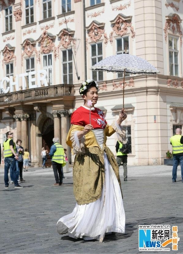 �˳������ܰɡ��ŷ����Ұ�Ůװ ��������˸�Ц����