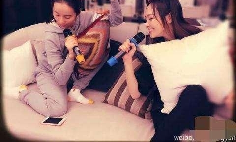 ��������л���ع�ϵ��ð���û�뵽���������浽һ��ȥ~