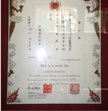 ��С���и��ձ�ͽ�ܣ�93���Լ�ָ�ʦ��ɨĹ��40�����δ���