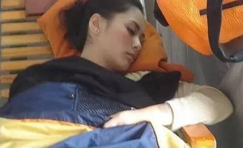 Ů����˯���գ�����ӱ�����ˡ�