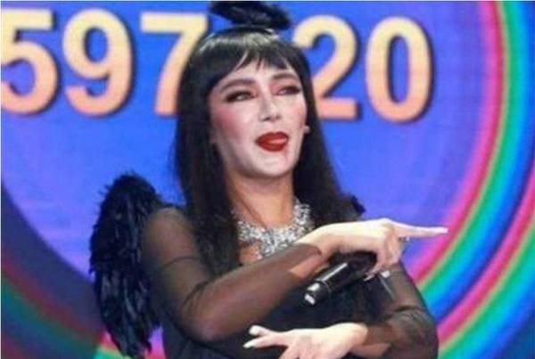 �������崿�Ŀ���Ů��ȫ���ܹھ�����񳤳�����