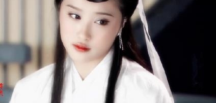 ��װ����23λ��������Ů�ӣ������������ʫʫ��˭���������ף�