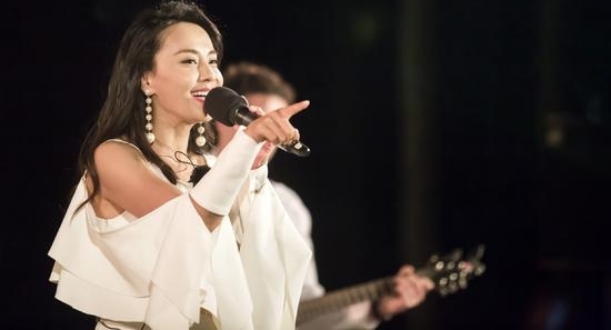 �����桰��ʽ�ذ����и� ����������õľ�ʦ