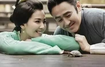 ��ʦ���˵�һ��Ů�ǳ���ȴ������������Ĳ��ٷң��������е�����