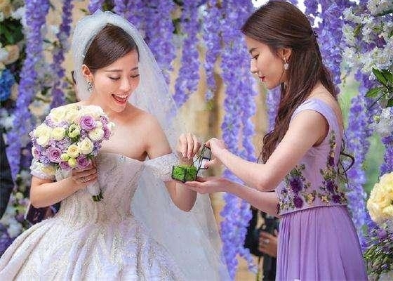 ��������л���ع�ϵ��ð���û�뵽���������浽һ��ȥ~