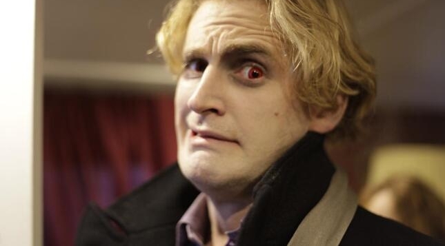 �����������ռǡ����� ��ԽЯ�ڹֿ����׶ط���ˮ��