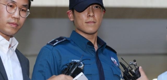 T.O.P�����ҩ������Ժ YG���֣�������δ�ָ���ʶ��