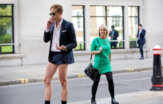 Ӣģ뵰С̿㡱ɱϽͷ ɱСȹ