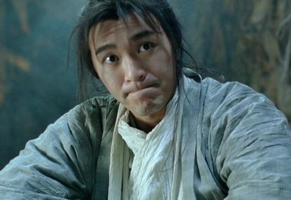 �̵����������Ʒ��������λ���ǣ���һλ��Ȼ�Ǵ�Ҷ��𾴵��ˣ�