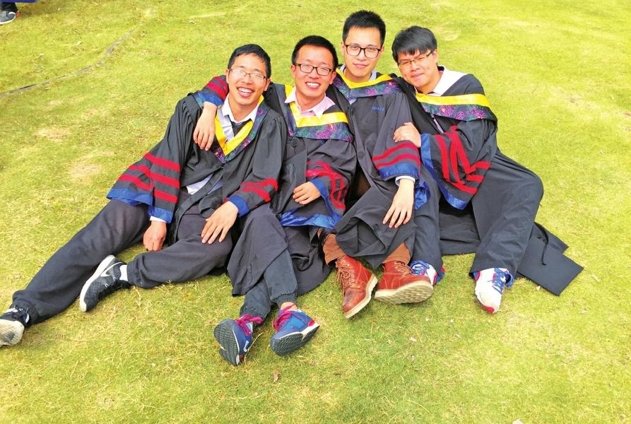 ��ǿѧ������3�˱�����У 1��ȫ�ѧ�����ֱ��