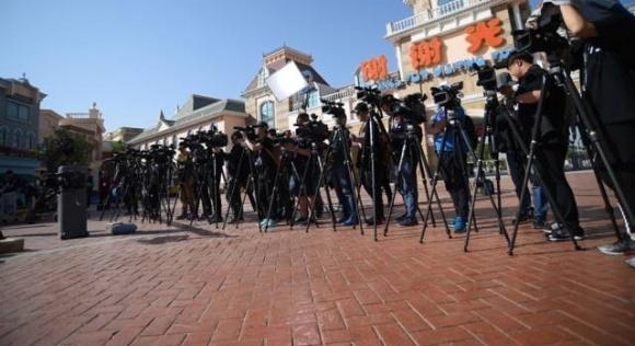 �����ܰɡ��ֵ��������εľ�Ȼ�����ǣ� �粽����ɼ�ǿ���