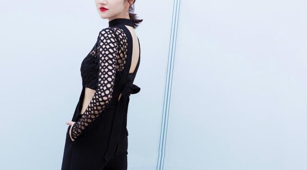 �Ű�֥�;���ͬ����ն��װ����һ����Ů��һ��ӷ���ƴ��裡