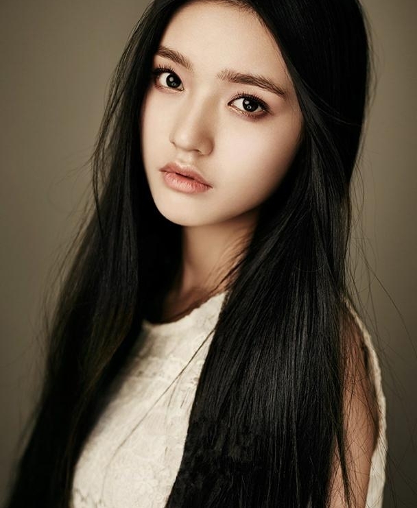 ���ʡ���ΰ����ս��͡���������ΰ�����ֲ�ԭӢ����ľ�洫��