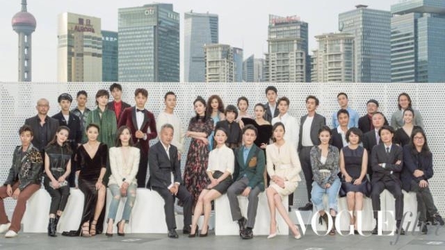 ����Ӱ����ۺ�̺�����Ĵ�˯�¾����ˣ����ݵ�һ�۾����ϳ�л�ȣ�