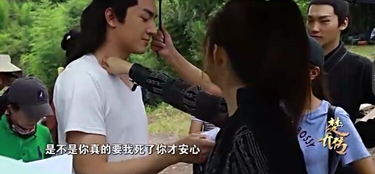 ����ӱ�ָ��¡����Ǵ�������Ű�޹��ڣ�Ƭ��ȴ��������