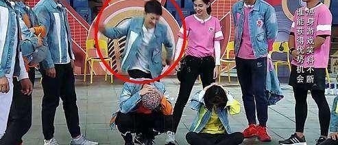 ���ܰɽ�Ŀ�����ɣ����⼸����Ƭ��֪����