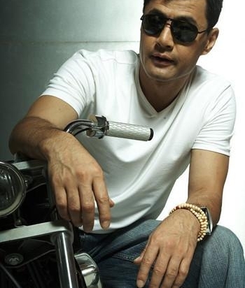 ���ݼ��߳���������� ����Ӳ��֮�� ��񿪹�˾���ϰ�