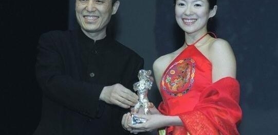 ��С�պ����������Ƕ��ھ����ˣ�˵�ĺ�Ϊ��������ŭ��