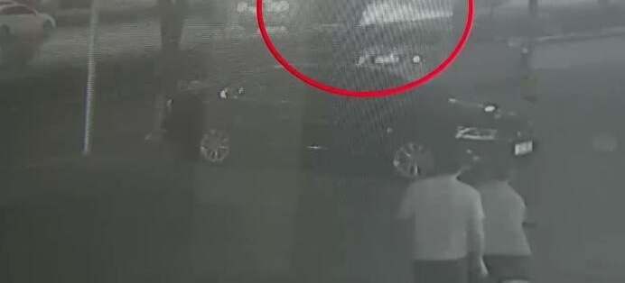 ��Ƶ|�޳����ϰ�͵�����ѵ���ɯ���� �ƺ�׷β��������������