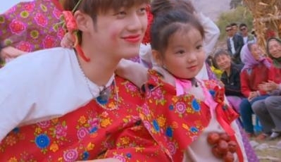 �����پ�Ȼ�����ͷ�����ͬ�����