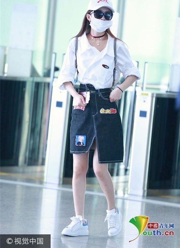 ����ӱ���¶�ȹ��ϸ������ �崿��������Ů