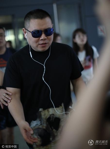 ��������ī�������ƴ��� �Ծ�ͷ¶��֮΢Ц