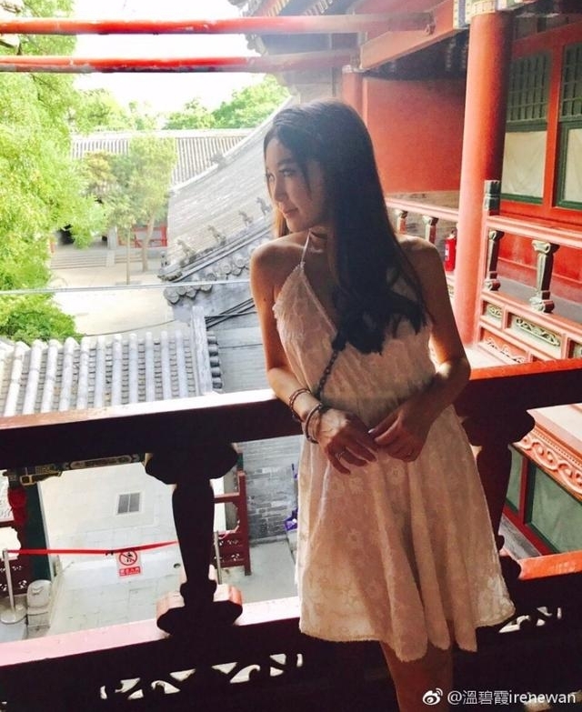 50�겻��Ů���±�ϼͻ��΢�������޹Ž�����ȴ������һ�ٳ���