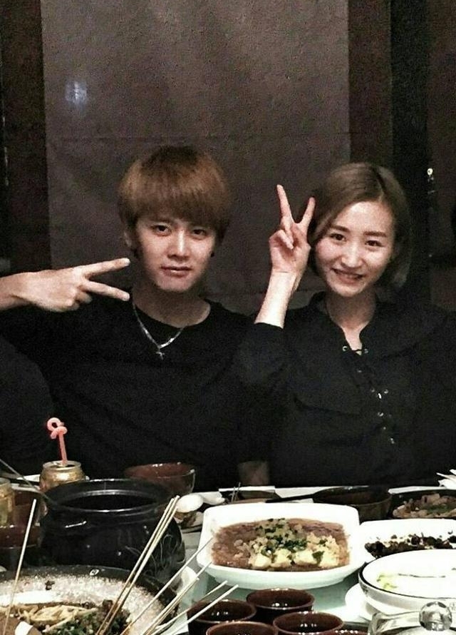 2017������Ȧ���������10�����ǣ�����ϲ����һ�ԣ�