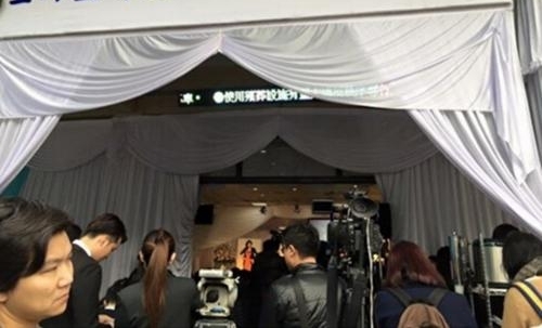 ���ǹ��ϵġ�ƴ����������������Ƭ�����ԣ�ȥ����������پ�������