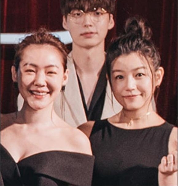 ��������СS����ϣ�Ĵ�������ͬ����Ư����������