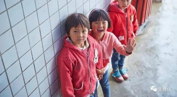 ����վ�¾�Beyond����ƼҾ��ݳ�����Ʊ�Ͻ���