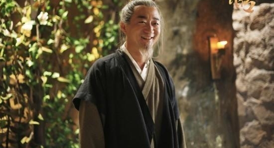 �����Ǵ���ʮ���˽��������󱦲֡���Ů������������껡������������������ϡ����