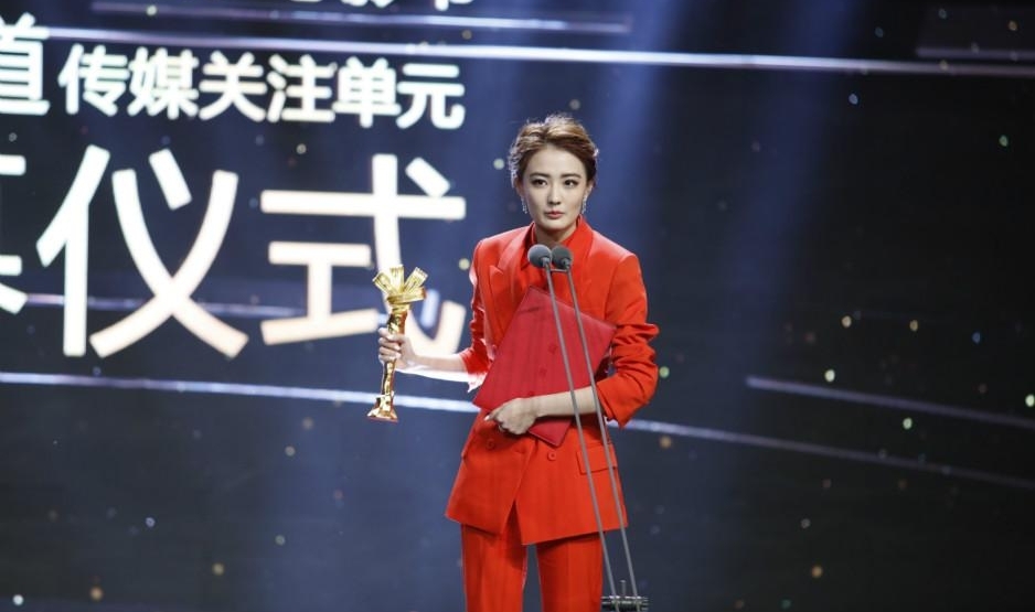 ��Ӱ�ڴ�ý��ע��Ԫ�佱: ��������Ů���影�ɴ�Ӯ��