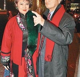 ��仨�����ϵ��ϲ��������ĸ�ȫ���˶��������������ع�̫�ɰ���