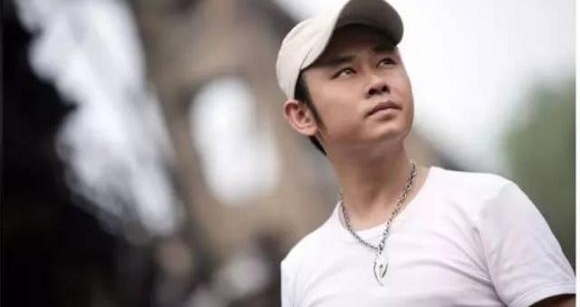 ���������ɡ���գ�90������ڵظ��ֶ����ˡ����족����