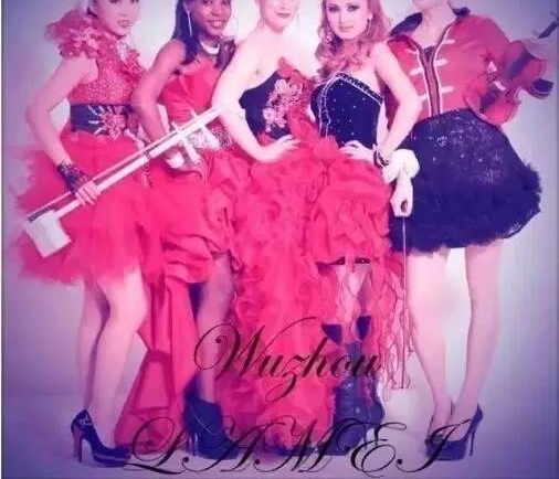 �������ں����������ֺ�;�ͨ�����黭�Ľ��