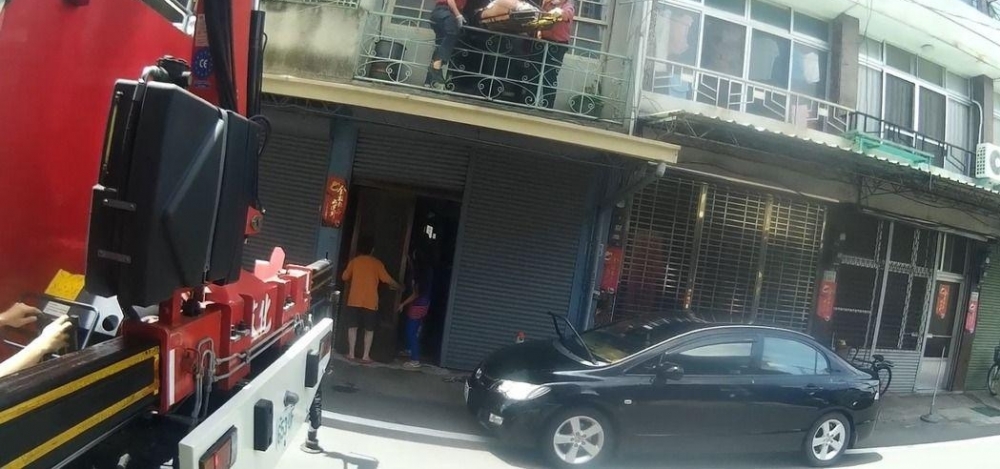 ����300�ﻼ�߻��� �������õ�����������¥