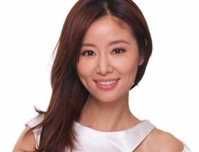 ��λ��������Ů���ǣ�١������������һλ����˿Ʊȣ�