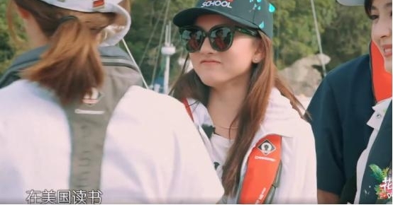 �����١������̫�����ˣ��򻨳�����к�����ˮ��һ�أ�