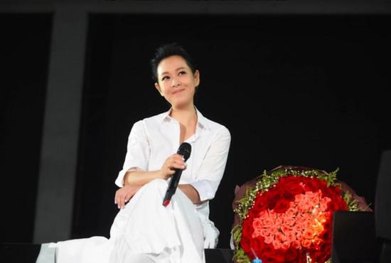 ����Ӣ�ݳ��������ƣ��質һ����Ļ�䡶���־���