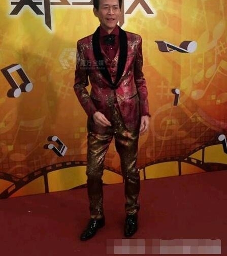 70��֣��������ع⣬�ֱ�������������̬��˧����ɲ�������