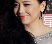 �����٣�ȴ����û��������Ů��10λŮ������Щ��