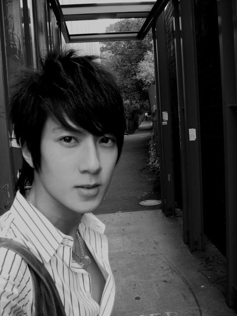 ����ְֳ�˧�� ������������Ө���ϱ���