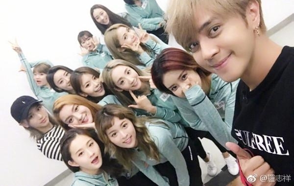 �����ҡ���־��ϧ��ѧԱŮ�� ����й�����衱����