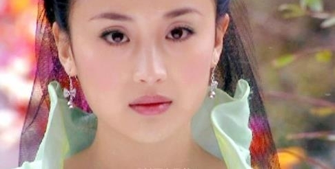 ��װ����23λ��������Ů�ӣ������������ʫʫ��˭���������ף�