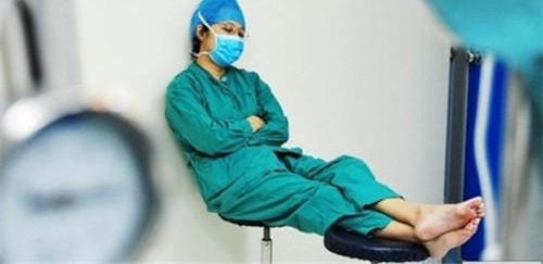 ���ݷ�ҽԺ26������ҽ���������������������ħ��ҹ��